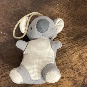 Itzy Bitzy Ritzy pacifier holder